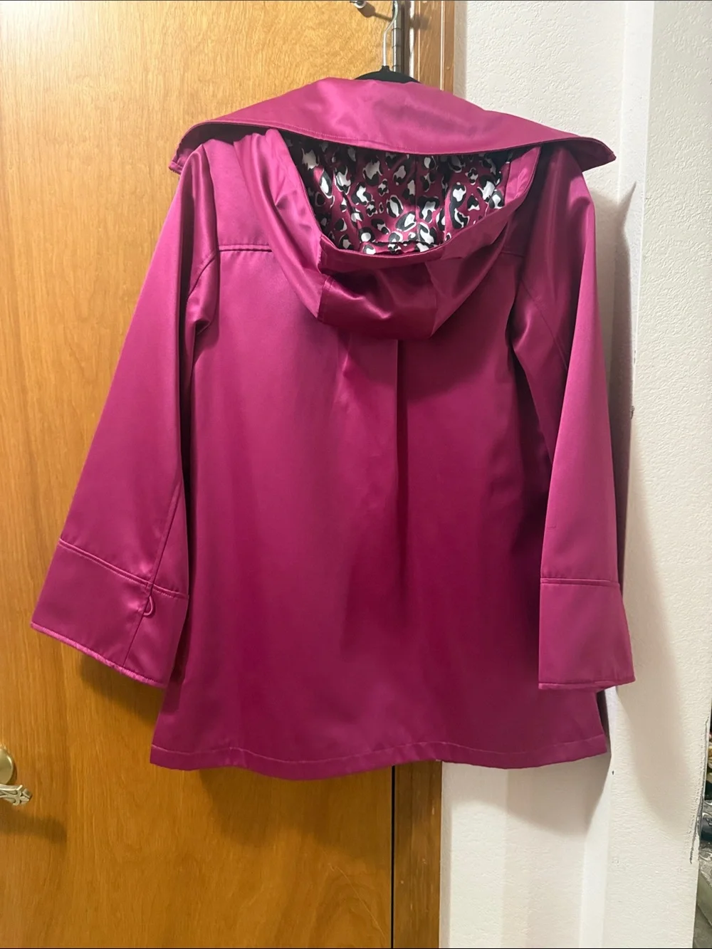 WOW POSHMARK - Authentic Trina Turk Pink Jacket